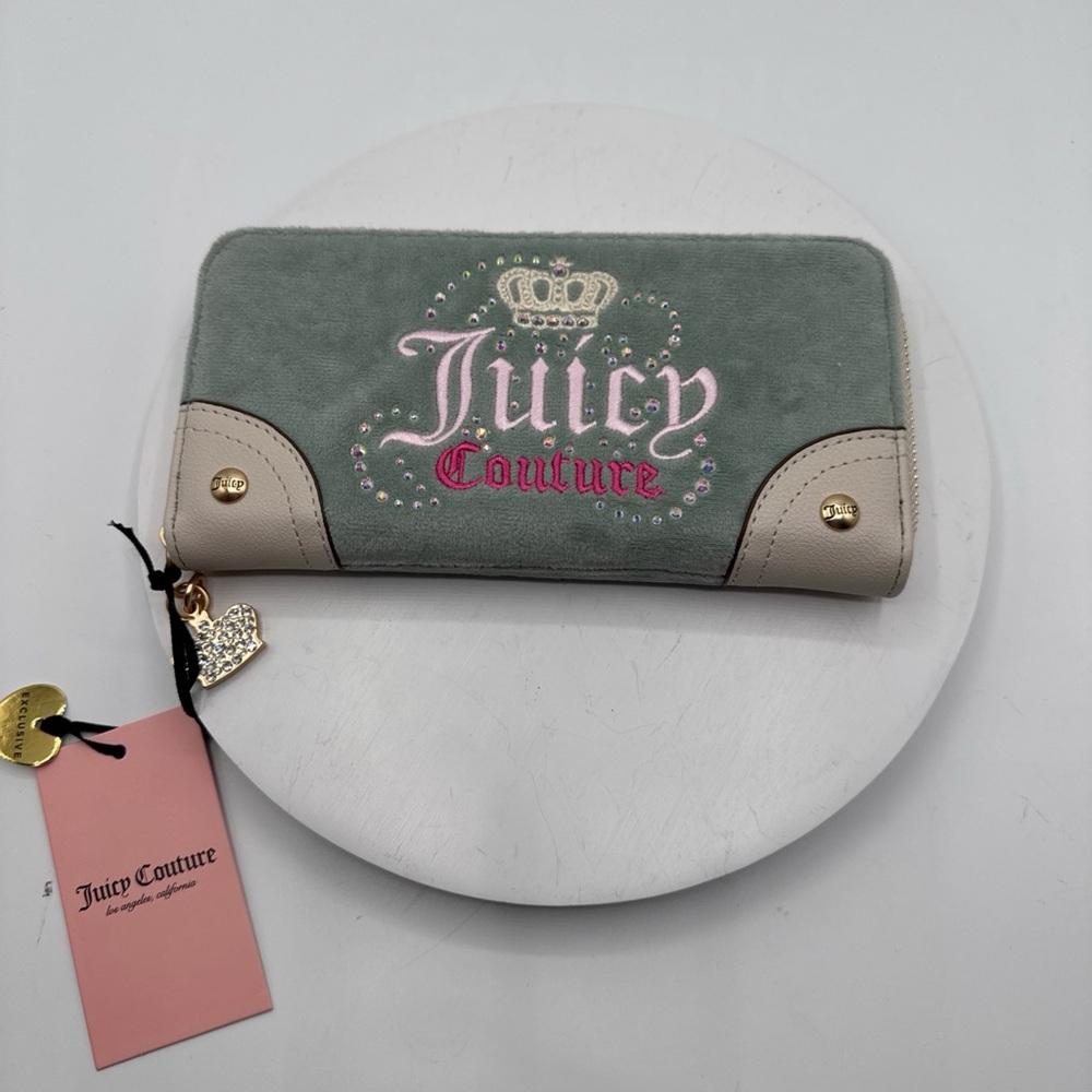 Juicy Couture Gray and Cream Women's Wallet